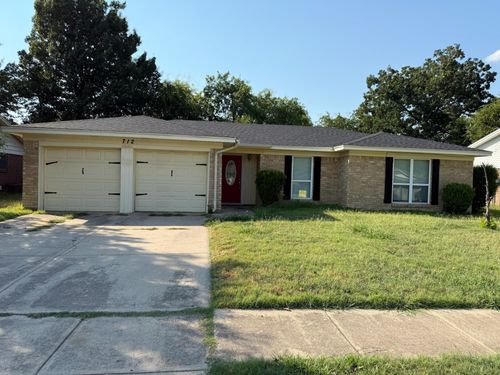 712 Sue Ann Ln, Burleson, TX, 76028-6420 | Card Image