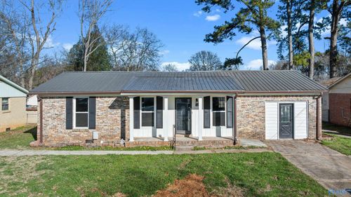 3314 Lockwood Ct Sw, Huntsville, AL, 35805-5428 | Card Image