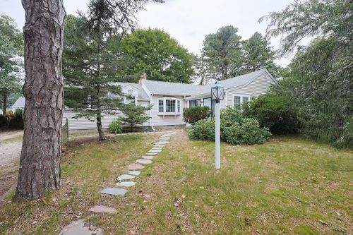 15 Glendon Rd, Dennis Port, MA, 02639-2329 | Card Image