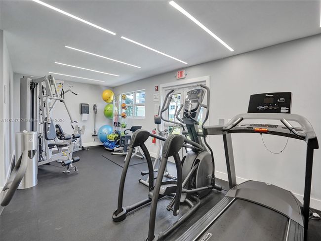 PH2 - 1610 N Ocean Blvd, Condo with 2 bedrooms, 2 bathrooms and null parking in Pompano Beach FL | Image 44