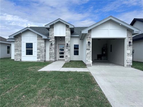 17909 Redwood St, Harlingen, TX, 78552-1455 | Card Image