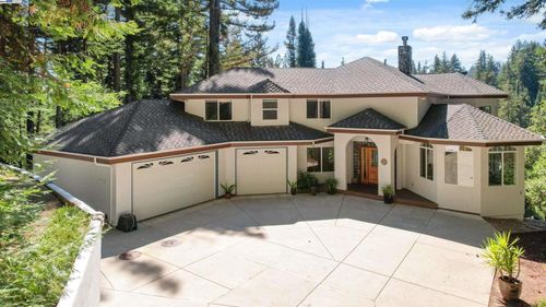 716 Dry Well Rd, Boulder Creek, CA, 95006-8566 | Card Image