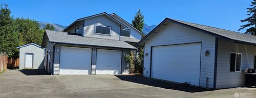 115 Grand Ave W, Gold Bar, WA, 98251-9282 | Card Image
