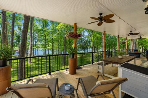 560 Deerwood Dr, Trinity, TX, 75862-9228 | Card Image