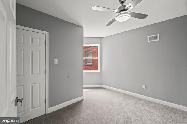 6445 N Sydenham St, Townhouse with 3 bedrooms, 2 bathrooms and null parking in PHILADELPHIA PA | Image 25