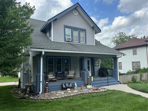 201 E Edwards St, Maryville, MO, 64468-2307 | Card Image