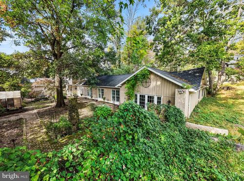 346 Kennett Pike, CHADDS FORD, PA, 19317-8211 | Card Image