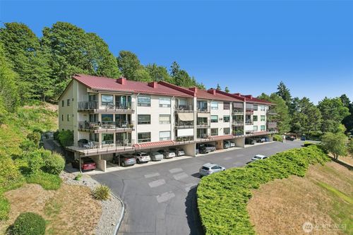 e-104-908 E Bay Dr Ne, Olympia, WA, 98506-3971 | Card Image