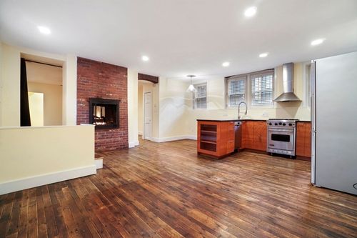 1-325 Marlborough St, Boston, MA, 02116-1608 | Card Image