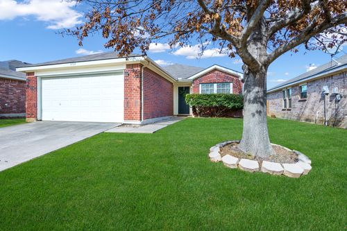 8729 Chisholm Trl, Cross Roads, TX, 76227-3894 | Card Image