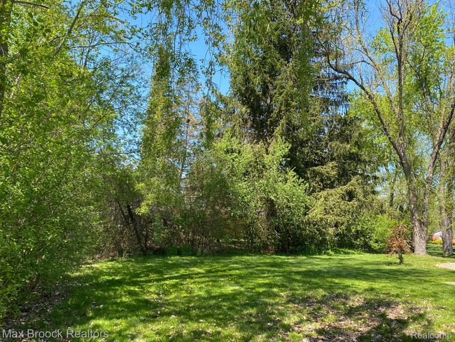 3648 Shallow Brook Dr, Home with 0 bedrooms, 0 bathrooms and null parking in Bloomfield Hills MI | Image 5