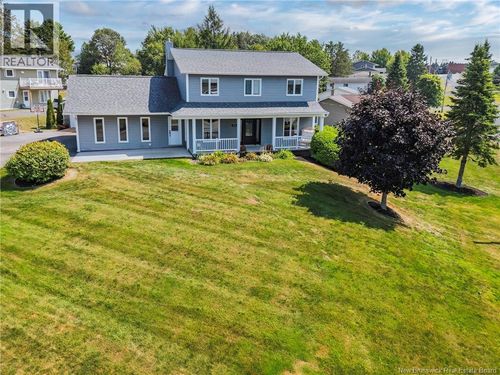 224 Beaulieu Rue, Grand-Sault/Grand Falls, NB, E3Y1E4 | Card Image