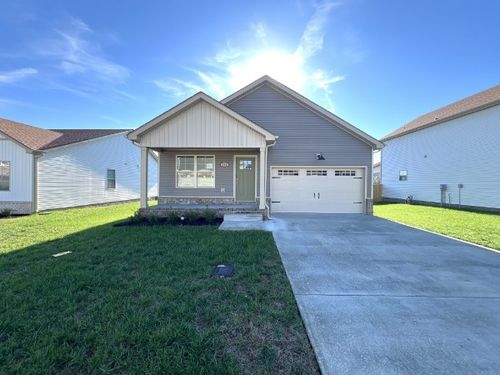 242 Arkansas Ave, Oak Grove, KY, 42262-9405 | Card Image