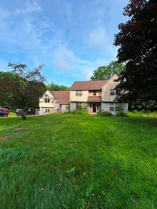 10 Patricia Ann Dr, Haverhill, MA, 01830-4223 | Card Image