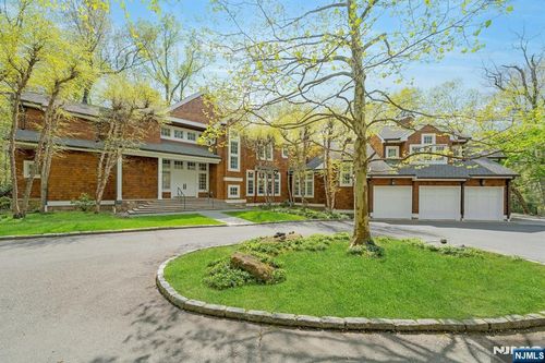 7 Charney Pl, Alpine, NJ, 07620-1108 | Card Image