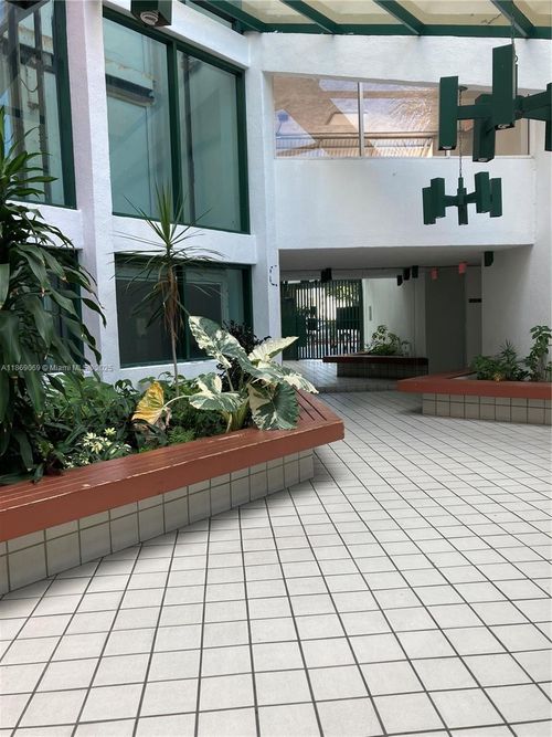 1-11750 Sw 18th St, Miami, FL, 33175-1604 | Card Image