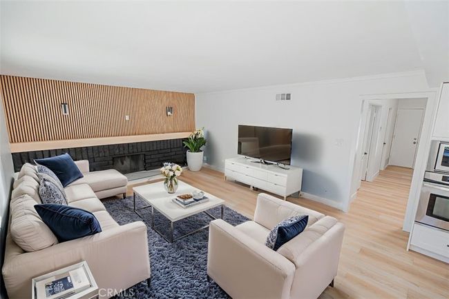 Virtual staging family room | Image 21