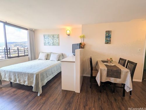apt-3708-444 Niu St, Honolulu, HI, 96815-1843 | Card Image