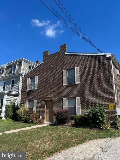 a-504 Cinnaminson Ave, PALMYRA, NJ, 08065-1611 | Card Image