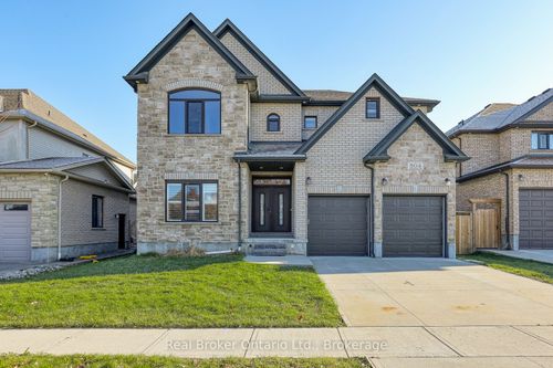 804 Normandy Dr, Woodstock, ON, N4T0E6 | Card Image