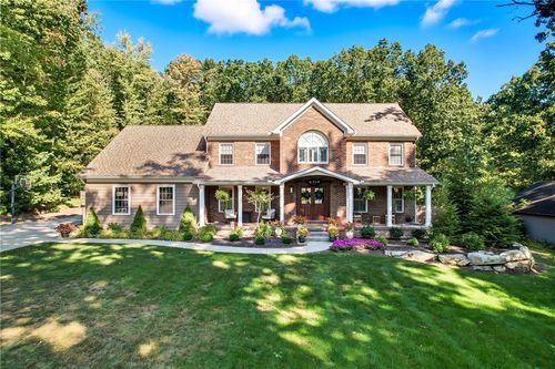 2489 Maria Ln, Hermitage, PA, 16148-6065 | Card Image