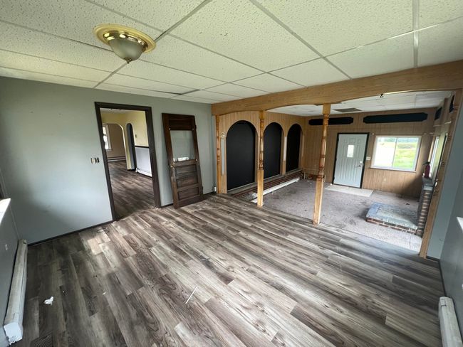 DINNING ROOM | Image 9