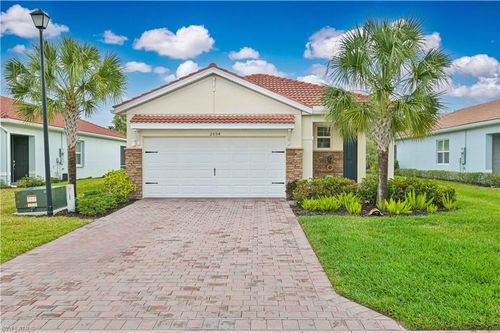 2094 Summersweet Dr, ALVA, FL, 33920-4703 | Card Image