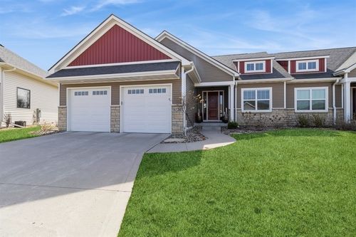 5726 Quarry Dr, Ames, IA, 50010-9524 | Card Image