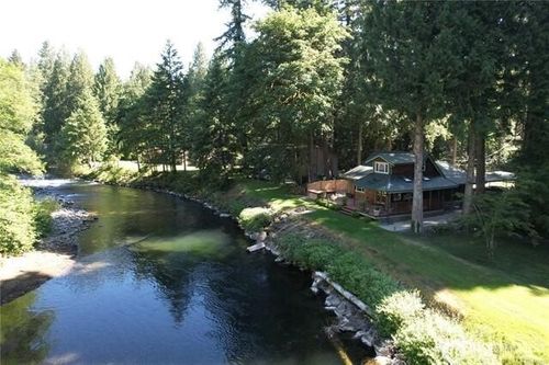 24527 250th Ave Se, Maple Valley, WA, 98038-8220 | Card Image