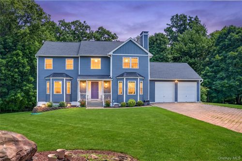 22 Hampton Place, Cornwall, NY, 12518 | Card Image