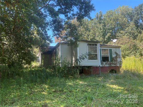 2309 Blackmon Pond Rd, Lancaster, SC, 29720 | Card Image