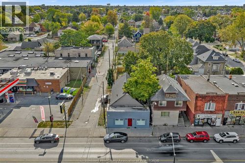 939 Wyandotte St E, Windsor, ON, N9A3K1 | Card Image