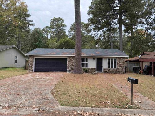 10002 Stardust Trl, Little Rock, AR, 72209-7321 | Card Image