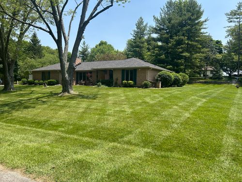 2937 S Allen Dr, New Palestine, IN, 46163-9671 | Card Image