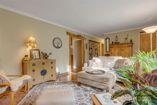 23 Zephyr Dr, House other with 4 bedrooms, 2 bathrooms and null parking in Asheville NC | Image 6