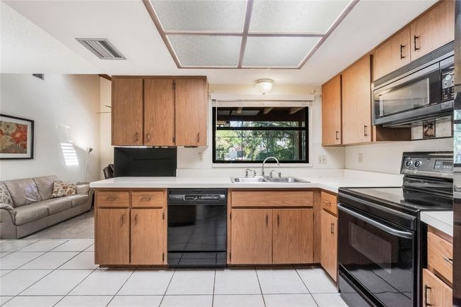 1511 Grandview Blvd, House other with 3 bedrooms, 3 bathrooms and null parking in KISSIMMEE FL | Image 12