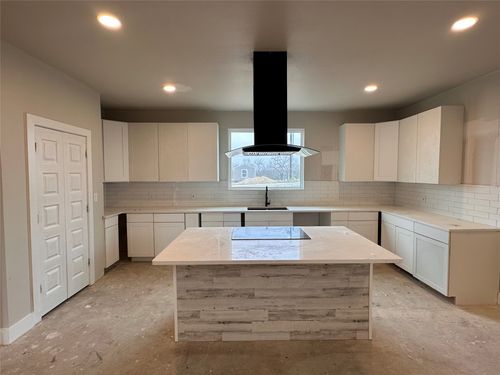 306 Centella Cir, Dale, TX, 78616-2294 | Card Image