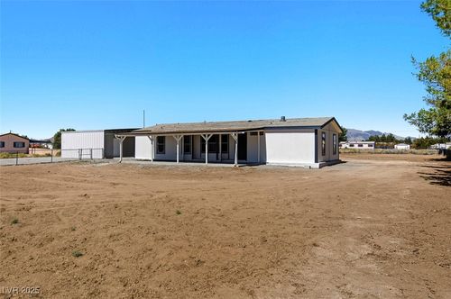 3050 Van Ln, Pahrump, NV, 89048-5266 | Card Image