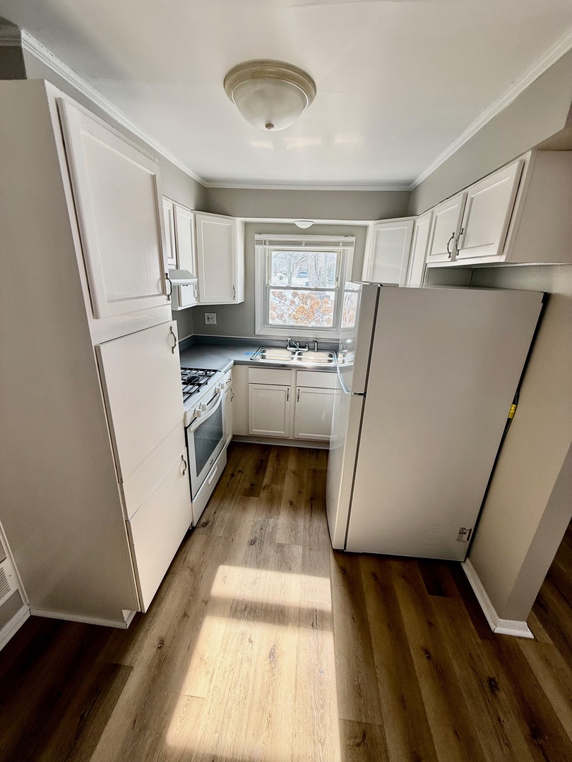 Residential in Hazel Crest 5