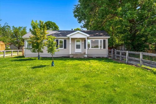 220 Locust Hts, Nicholasville, KY, 40356-1331 | Card Image