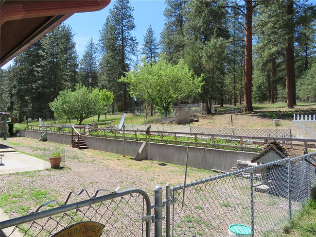 13567 Rosco Rd, House other with 3 bedrooms, 2 bathrooms and null parking in Alberton MT | Image 26