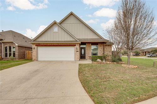 4121 Shallow Creek Loop, College Station, TX, 77845-7359 | Card Image