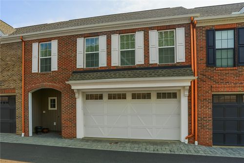 702 England Rd, Cranberry Twp, PA, 16066 | Card Image