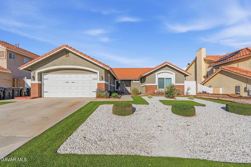 42411 62nd St W, Lancaster, CA, 93536-4526 | Card Image