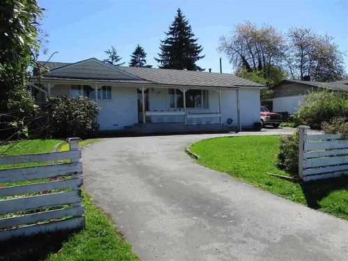 10618 137a St, Surrey, BC, V3T4J6 | Card Image
