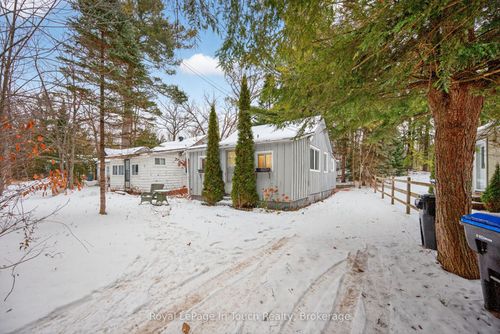 85 Tiny Beaches Rd S, Tiny, ON, L0L2J0 | Card Image