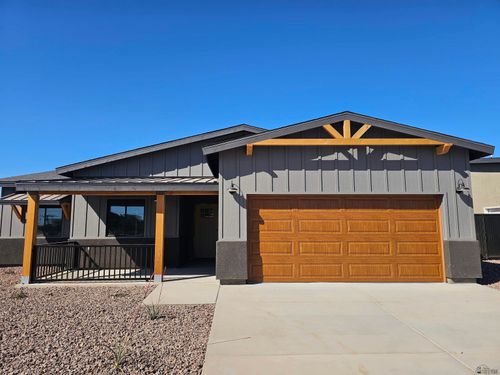4284 W 31st Pl, Yuma, AZ, 85364-7668 | Card Image