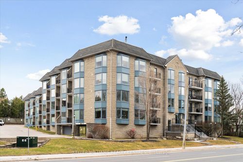 203-85 Wellington St W, Aurora, ON, L4G2P2 | Card Image