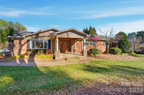 1150 Ratchford Dr, Dallas, NC, 28034-7521 | Card Image