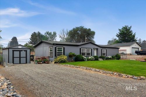 355 6th Avenue West, Wendell, ID, 83355 | Card Image